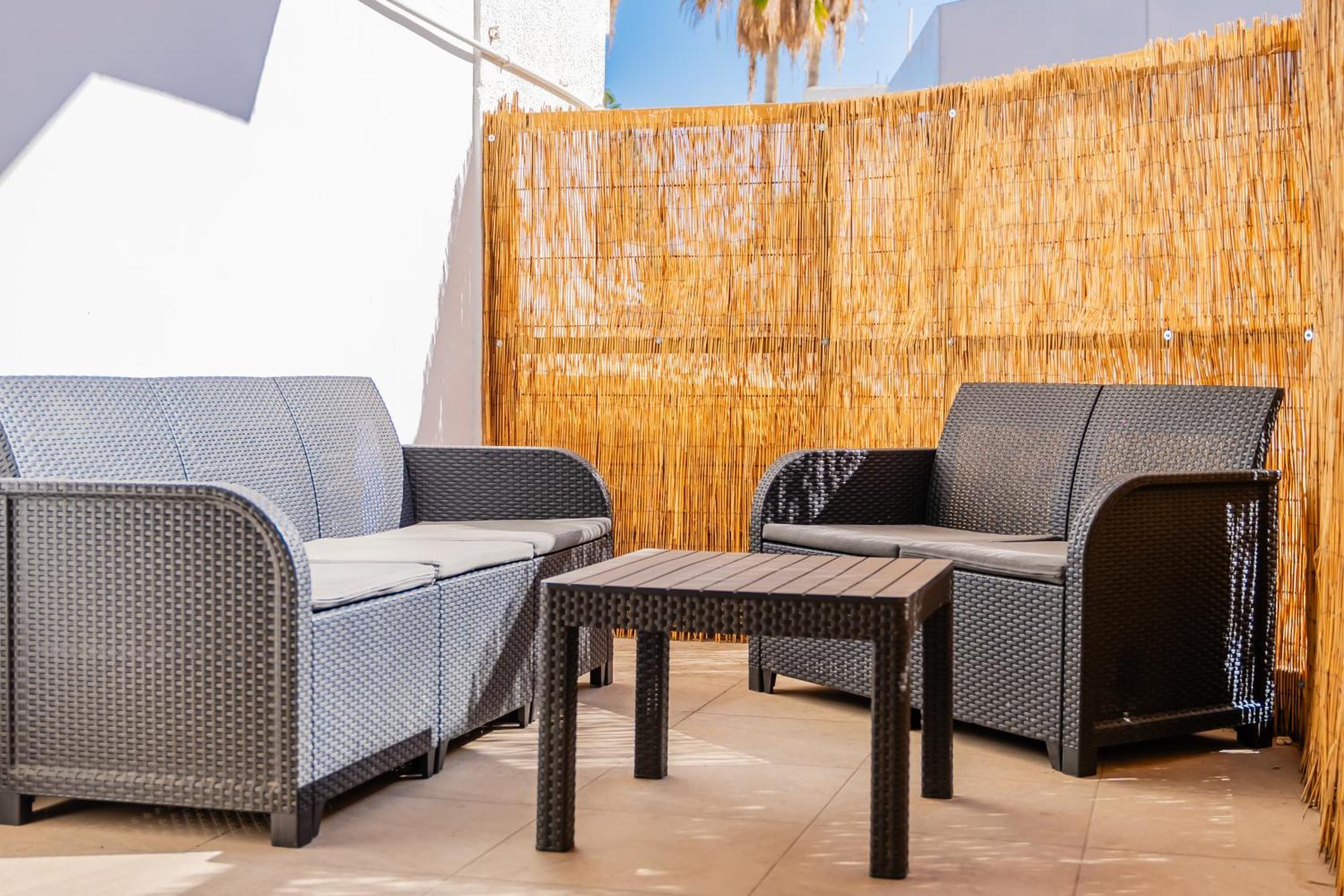 Sant Central Deluxe Apartments Ayia Napa Exterior foto